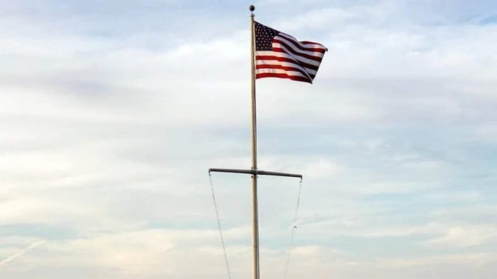 Standard Flagpole